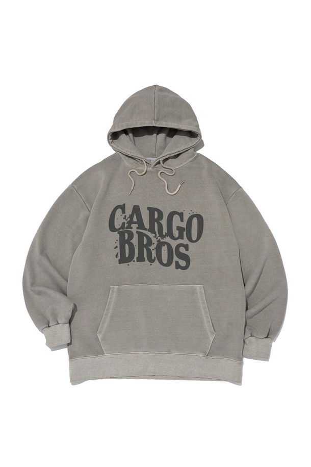 빈티지 웨이브 로고 피그먼트 후드 티셔츠 (베이지)는 캐주얼 및 스트리트 스타일을 즐기는 분들을 위한 사계절용 후드 티셔츠입니다. 오버핏으로 편안한 착용감을 제공하며, 부드러운 촉감의 면, 폴리에스테르, 우레탄 혼방 소재로 제작되었습니다. 동네 마실룩이나 캠핑룩에 잘 어울리는 디자인으로, 웨이브 로고 아트워크와 페인트 스플래터 효과로 빈티지 무드를 더했습니다. 긴소매, 후드 디자인에 베이지 컬러가 더해져 다양한 스타일링에 활용하기 좋습니다. 피그먼트 워싱 기법으로 은은한 멋을 살린 후드 티셔츠입니다.
