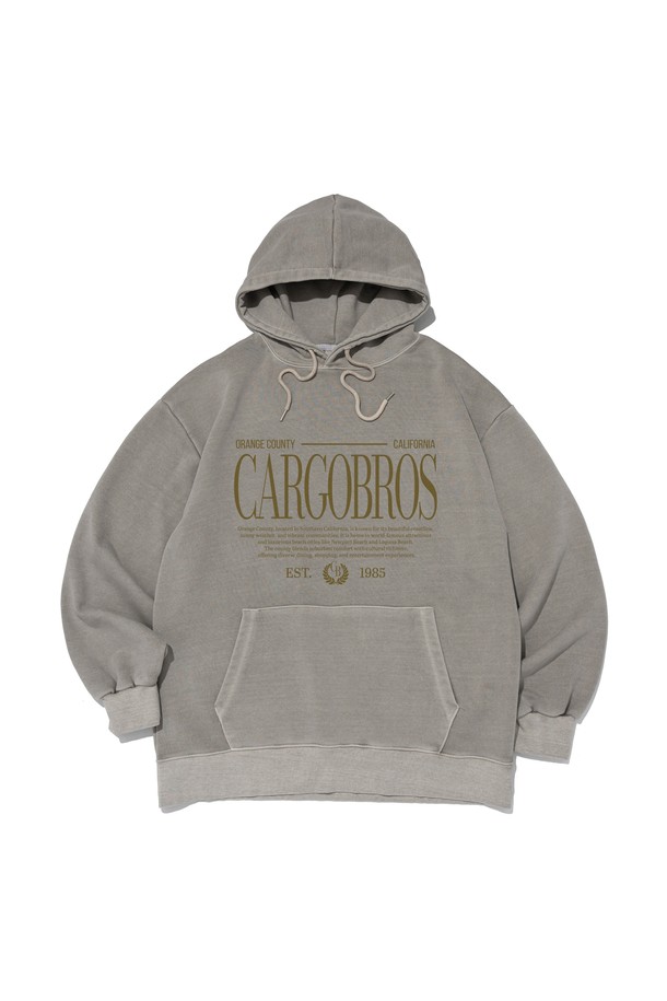 EASTERN (이스턴) 로고 피그먼트 후드 티셔츠 (베이지)는 봄, 가을 시즌에 어울리는 남성용 오버핏 후드 티셔츠입니다. 부드러운 면 소재에 두꺼운 두께감으로 제작되어 편안한 착용감을 선사하며, 피그먼트 워싱 처리를 통해 빈티지한 무드를 더했습니다. 캐주얼, 스트릿 스타일을 즐겨 입는 분들께 추천드리며, 동네 마실룩이나 캠핑룩으로 활용하기 좋습니다. 가슴 부분의 로고 패턴이 돋보이는 미니멀한 디자인으로 다양한 스타일을 연출할 수 있습니다.
