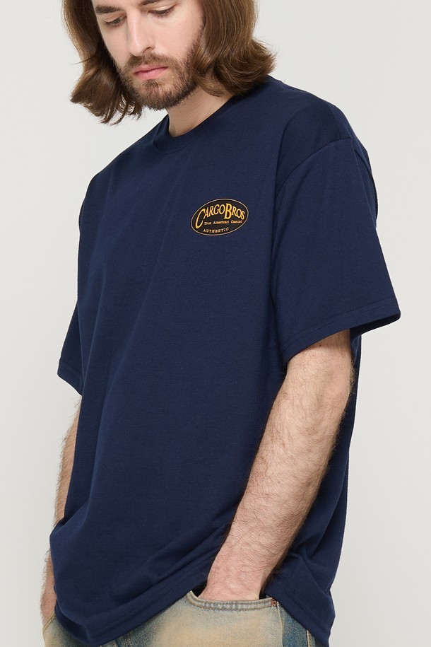 CARGOBROS - 반팔티셔츠 - SMALL LOGO OVER SHORT SLEEVE T-SHIRT (NAVY)