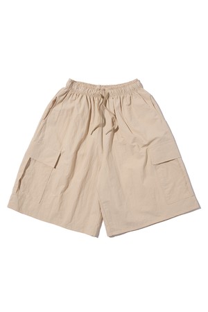NYLON CARGO BERMUDA PANTS (BEIGE)