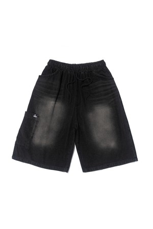 SAND BRUSH POCKET BERMUDA DENIM PANTS (BLACK)