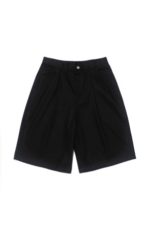 PREMIUM COTTON ONE-TUCK BERMUDA PANTS (BLACK)