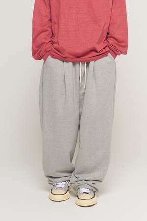 TWO-TUCK SIDE WIDE SWEATPANTS (GRAY)