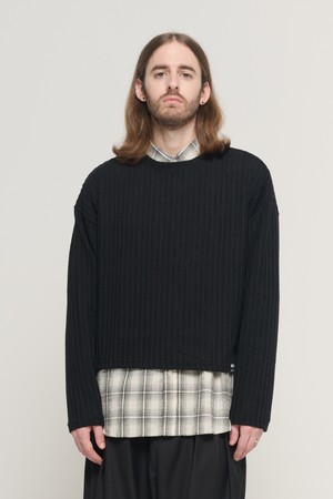 CB RIBBED ROUND CROP OVER KNIT  (BLACK)