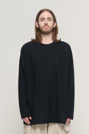 ROUND OVERS FIT LONG KNIT SLEEVE (BLACK)