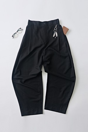 울 블랜드 벌룬 슬랙스 (블랙)