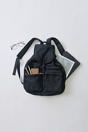 모노 투포켓 라이트 백팩 (블랙)