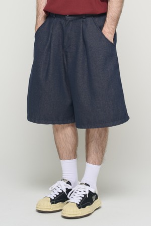 WASHED NON-FADE BERMUDA PANTS (BLUE)