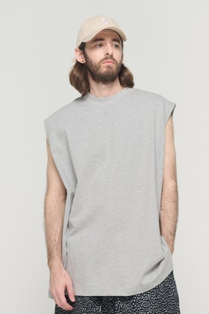 ESSENTIAL WIDE LAYERED SLEEVELESS (GRAY)