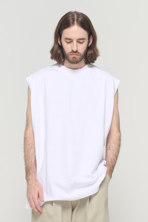 ESSENTIAL WIDE LAYERED SLEEVELESS (WHITE)