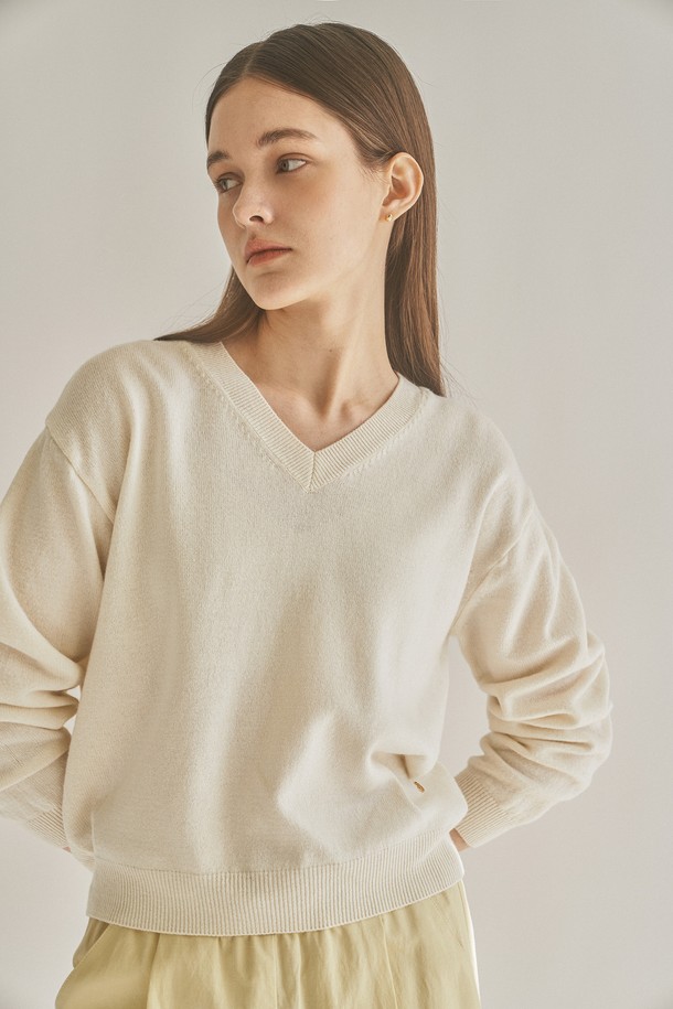 cle - 스웨터 - SOFT V-KNIT - IVORY