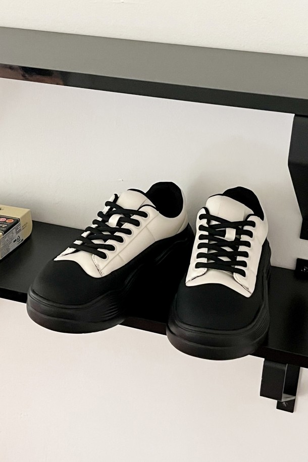 IN THE STAR - 스니커즈 - IS_231500 Chunk Padded Sneakers