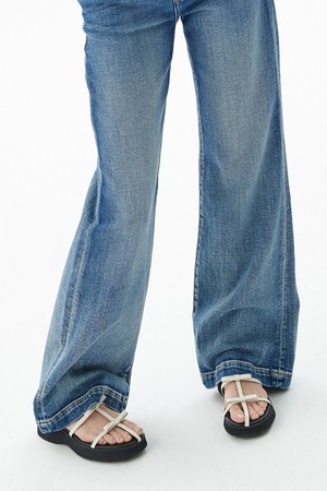 IS_241676_Triple Ribbon Strap Sandals (3colors)