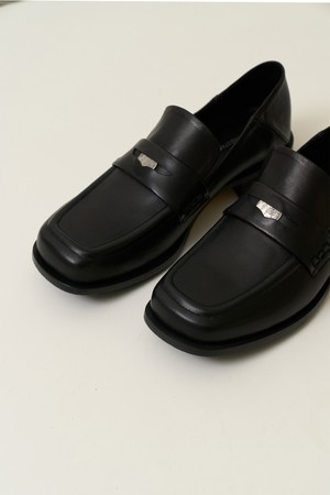 IS_251757_COIN PENNY LOAFER (2COLORS)