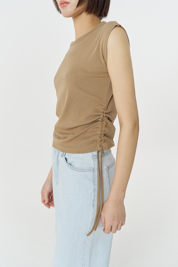 Juliapepe - 민소매티셔츠 - String Sleeveless Top (Brown)