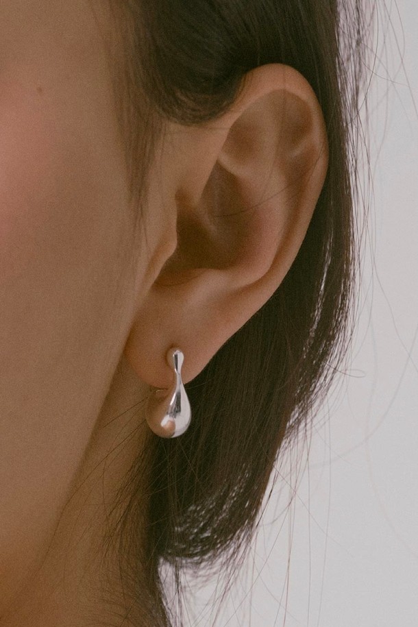 nuavo - 귀걸이 - Water drop earring