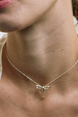 Ballerina soft necklace