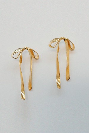 Ribbon classic earring