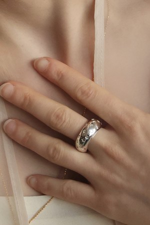 Star dom ring