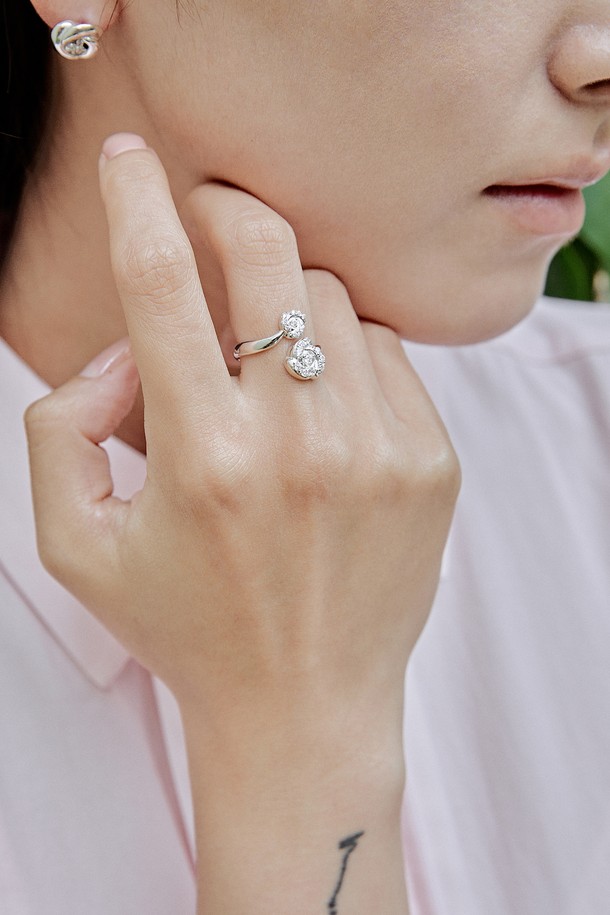 LEHAUL - 반지 - ROSES RING (silver925)