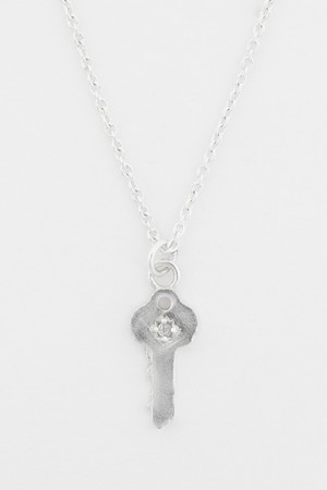 LOVE HOTEL NECKLACE(white)(silver925)