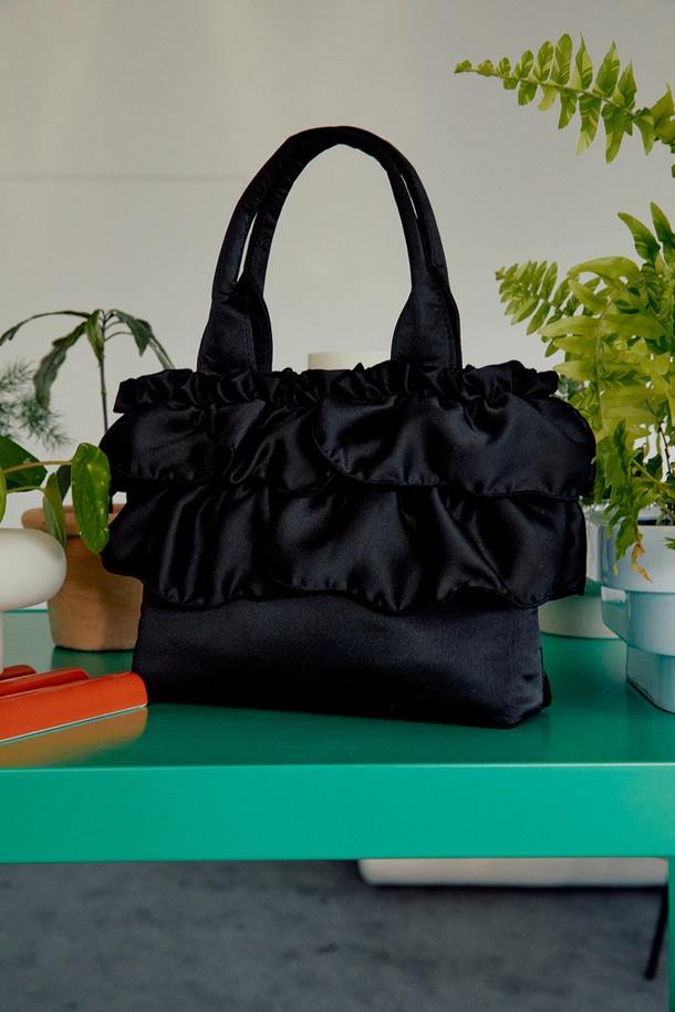 LEHAUL - 토트백 - FLORAL BAG (BLACK)