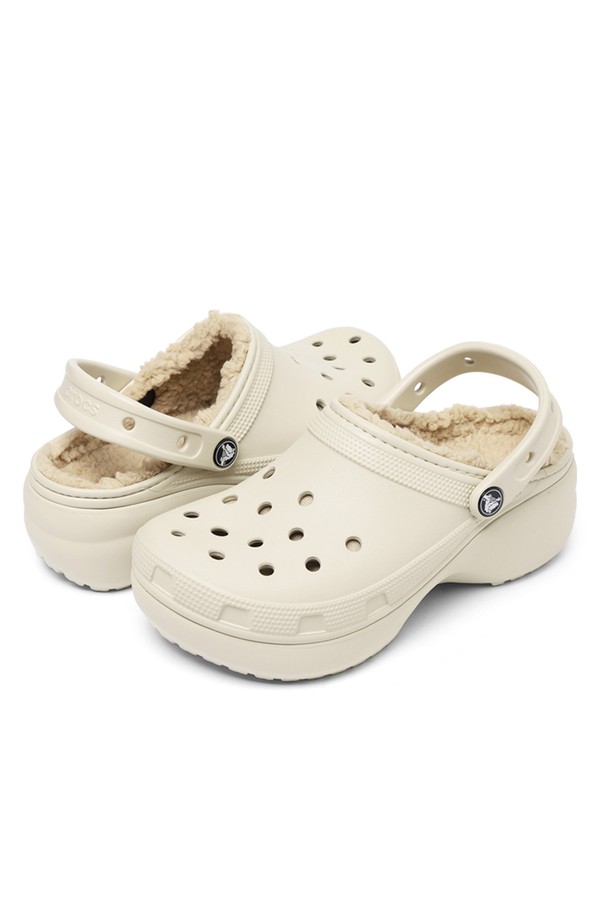 CROCS - 샌들/슬리퍼 - [크록스] 우먼스 클래식 플랫폼 라인드 털실내화 207938-2Y2