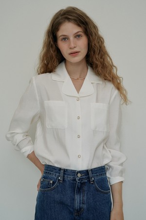 W Pocket Open Collar Blouse_Ivory