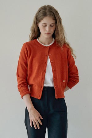 W Fine Wool Classic Cardigan_Carrot