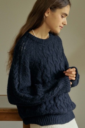 T Cozy Alpaca Cable Knit_Dark Night