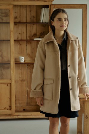 T Shearling Mustang Half Coat_Mocha Beige