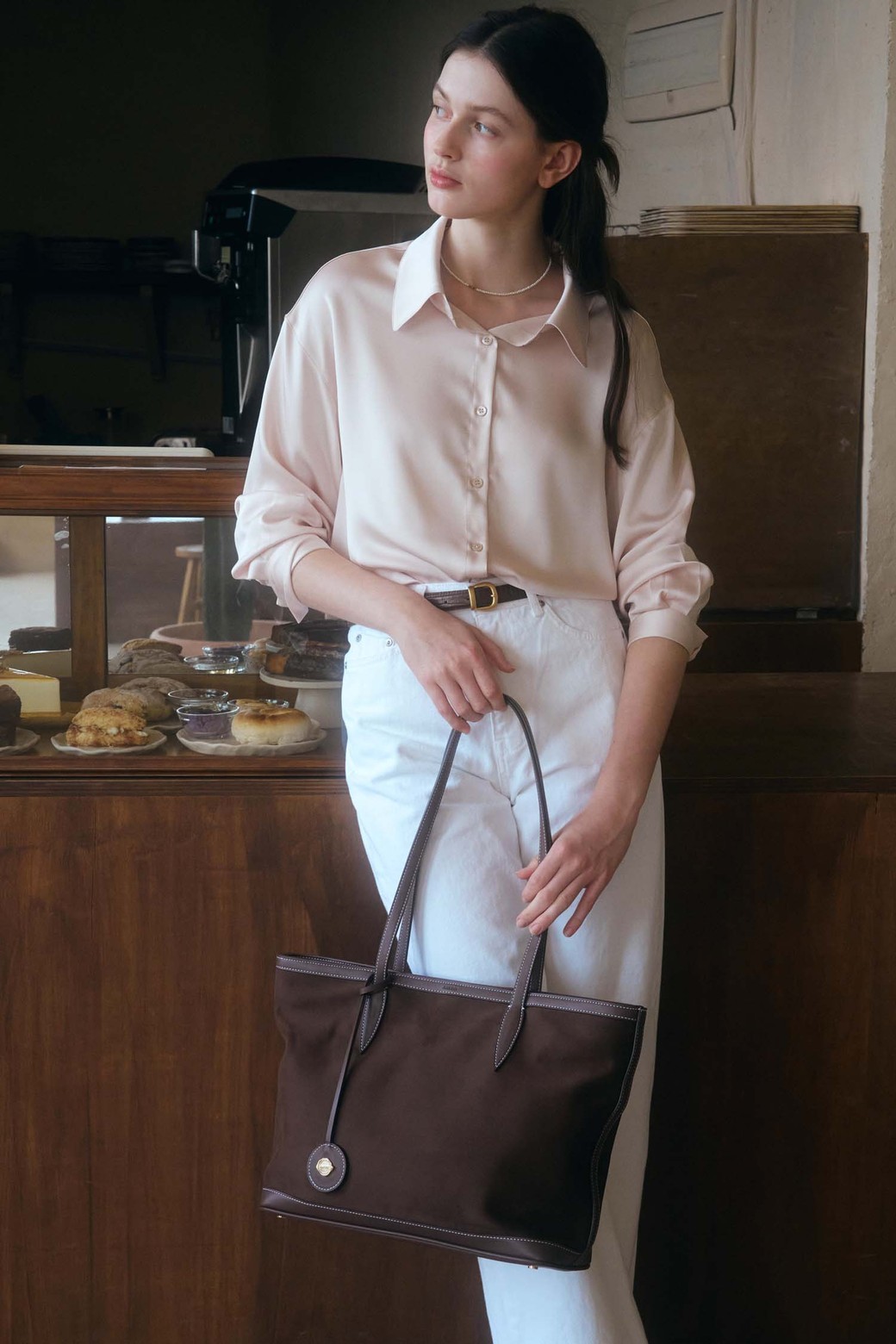 ショルダーバッグ・ポシェット [ANEDIT] U Suede Stitch Point Shopper Bag_2colors U Suede Stitch Point Shopper Bag_2colors_ANEDIT - 코오롱몰