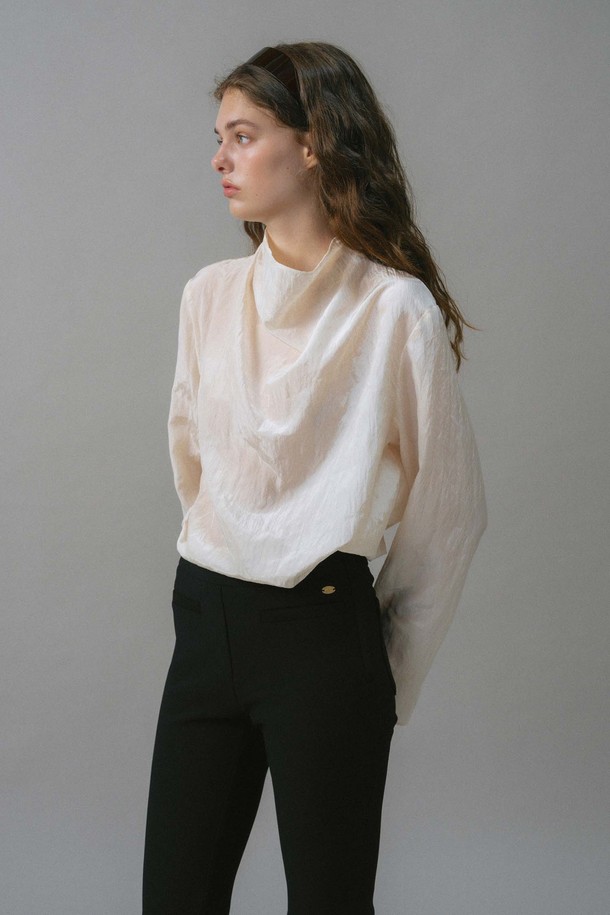 ANEDIT - 블라우스 - U Half Neck Wrinkle Blouse_2colors