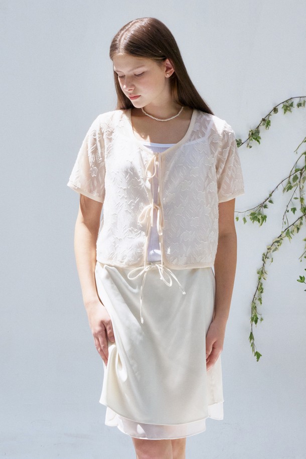 ANEDIT - 블라우스 - S Flower Burnout Ribbon Blouse_2colors