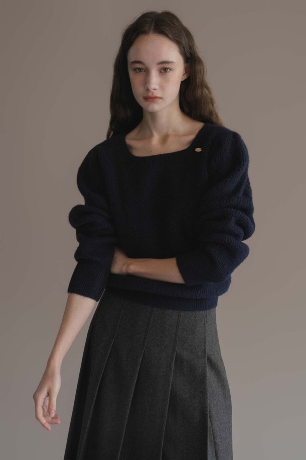 ANEDIT - 스웨터 - F Feminine Square Neck Knit_Night