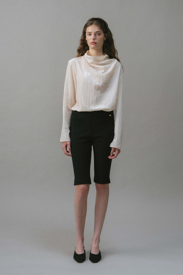 ANEDIT - 블라우스 - U Half Neck Wrinkle Blouse_2colors