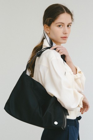 Daily Nylon Hobo Bag_Black