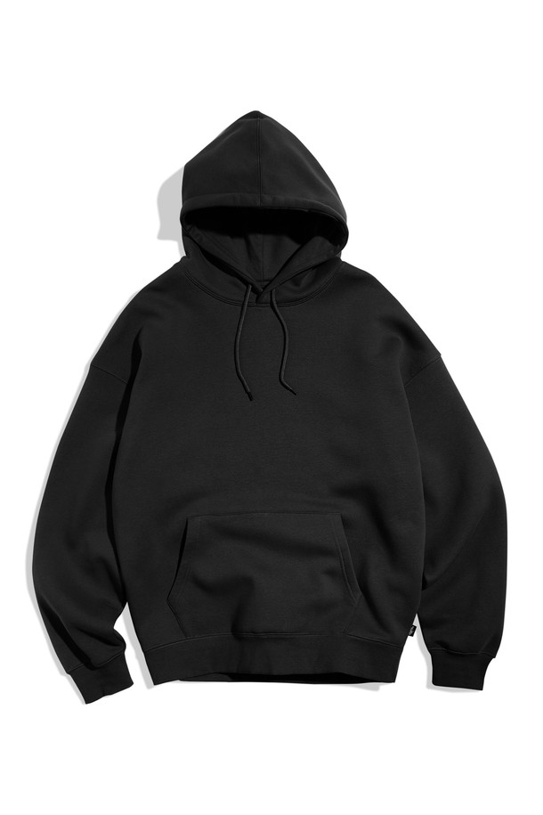 플루크 라이트 데이오프 오버핏 후드 티셔츠 FHT901은 부드러운 촉감의 면, 폴리에스테르 혼방 소재로 제작되어 봄, 가을, 겨울 모두 활용 가능한 후드 티셔츠입니다. 블랙 컬러의 무지 디자인에 오버핏으로 캐주얼, 스트릿 스타일을 연출하기 좋습니다. 고밀도 코마사, 브러쉬드 원단, 더블후드 디자인, 립 마감 처리로 제작되어 튼튼하며 보온 기능까지 갖춘 실용적인 제품입니다. 데일리룩에 편안함과 스타일리시함을 더해 줄 플루크 라이트 후드 티셔츠를 만나보세요.
