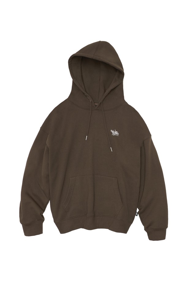 플루크 슬램로고 어센틱 후드 티셔츠 브라운 FHT602는 캐주얼과 스트리트 스타일을 모두 아우르는 공용 후드 티셔츠입니다. 가을, 겨울 시즌에 적합하며, 두꺼운 면 소재로 제작되어 부드러운 촉감을 선사합니다. 오버핏 디자인에 긴 소매 기장으로 편안한 착용감을 제공하며, 후드 디자인으로 포인트를 더했습니다. 브라운 컬러 바탕에 슬램로고 패턴으로 포인트를 주어 개성 있는 스타일을 연출할 수 있습니다.
