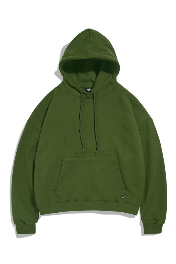 플루크 어반 스트레이트 크롭 후드 티셔츠 FHT900C는 캐주얼, 스트리트, 미니멀 스타일을 아우르는 공용 후드 티셔츠입니다. 면 소재로 제작되어 부드러운 촉감을 선사하며, 봄, 가을에 착용하기 좋습니다. 무지 디자인에 스트레이트 핏과 크롭 기장으로 트렌디한 어반 스타일을 연출합니다. 4가지 다양한 컬러로 출시되어, 취향에 맞게 선택하여 일상에서 편안하게 즐겨 입을 수 있습니다. 긴 소매 기장으로 간절기에도 활용도가 높습니다.
