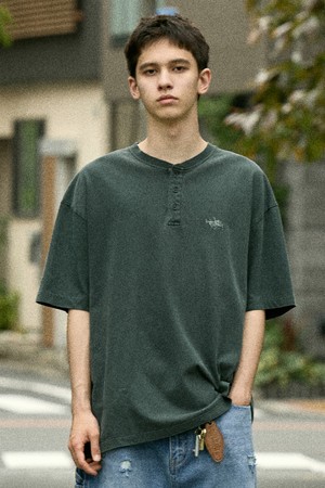 시그니처 로고 피그먼트 헨리넥 티셔츠 FST748 / 4color