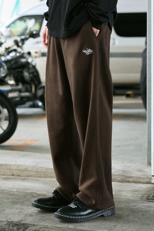 플루크 헤비웨이트 슬램로고 기모 스웻 팬츠 브라운 FTP205