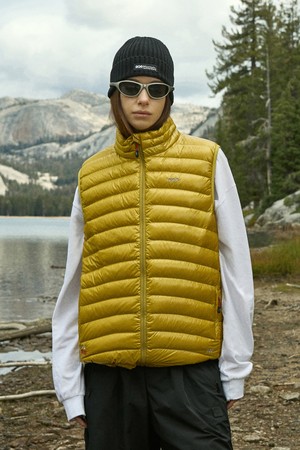 플루크 스트라이드 라이트 다운 베스트 FVT209 / 4color