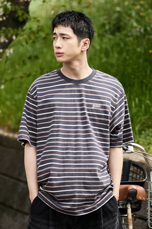 미니멀 자수 로고 보더 멀티 스트라이프 반팔 티셔츠 MST187 / 2COLOR