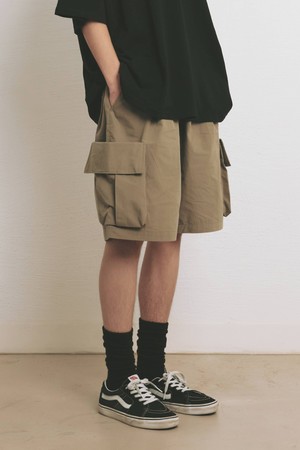 JUNGLE SHORT PANTS / OLIVE KHAKI