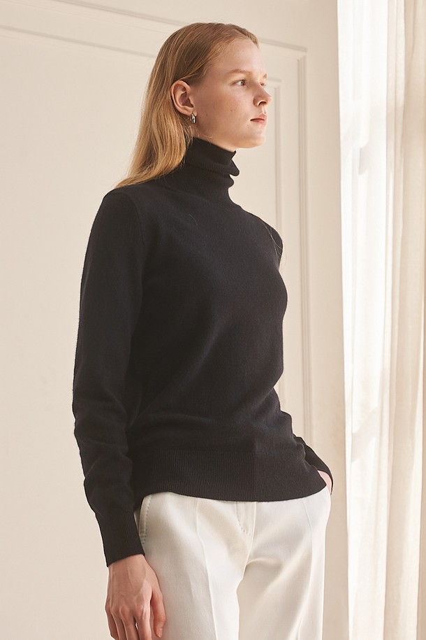 CALLAITE - 터틀넥 - [22FW] CASHMERE 100% HIGH NECK PULLOVER (BLACK)