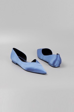 [리퍼브] Stiletto Satin Flat LC130