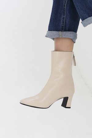 Square Ankle Boots LC352_2colors