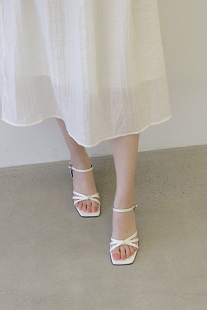 Twisted Sandal LC393_5cm