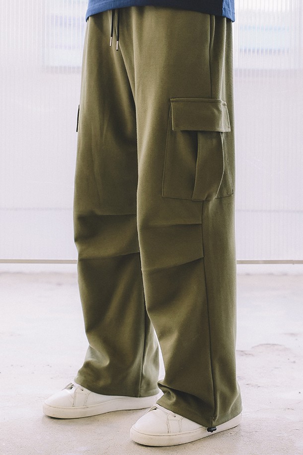 MACASITE - 조거/스웨트팬츠 - Parasuit Cargo String Sweatpants_ 3 color